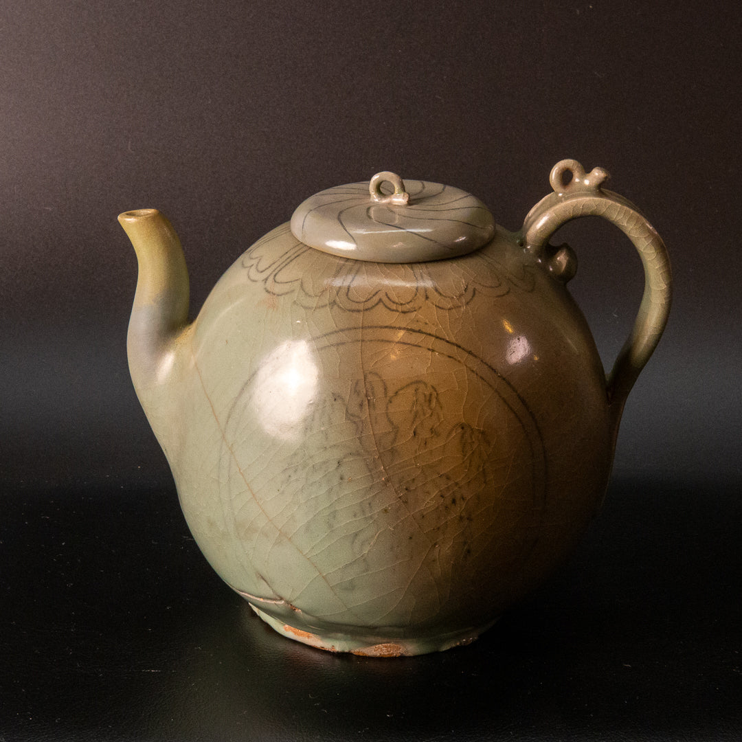 青磁瓶2(青磁花瓶/酒瓶/供器)