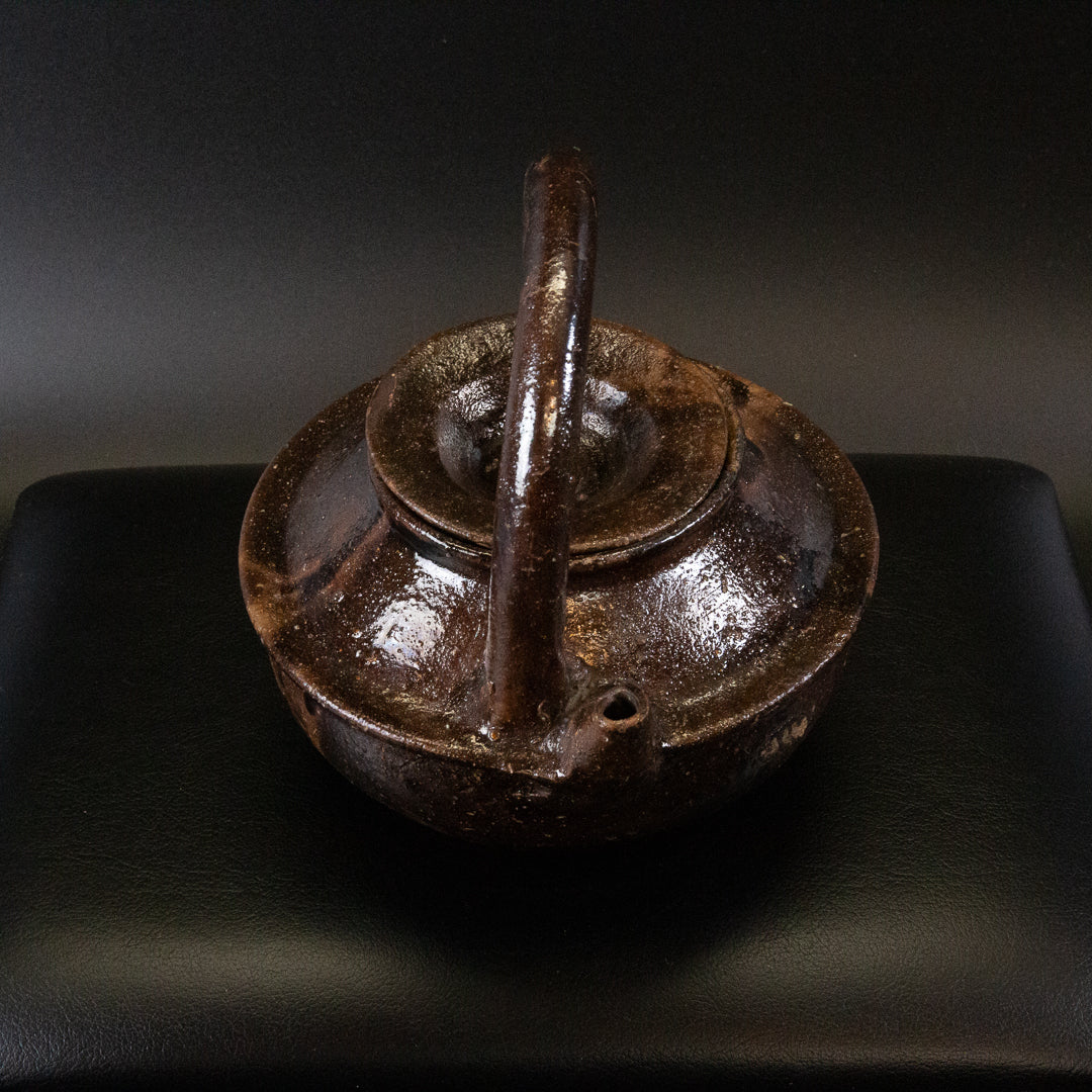 李朝飴釉 水注