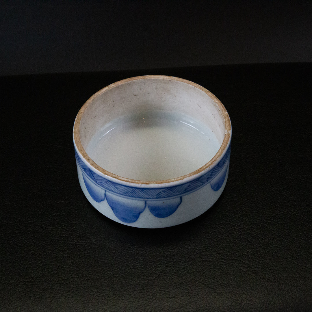 古伊万里 染付山水文 茶壺