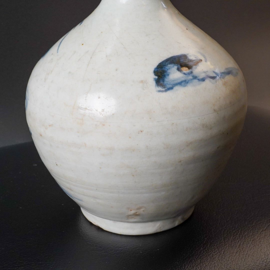 青花酒瓶