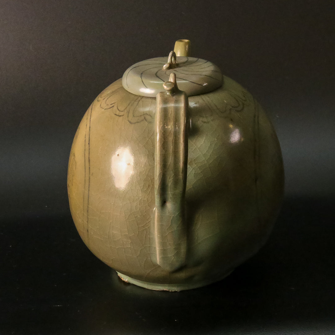 青磁瓶2（青磁花瓶／酒瓶／供器）　