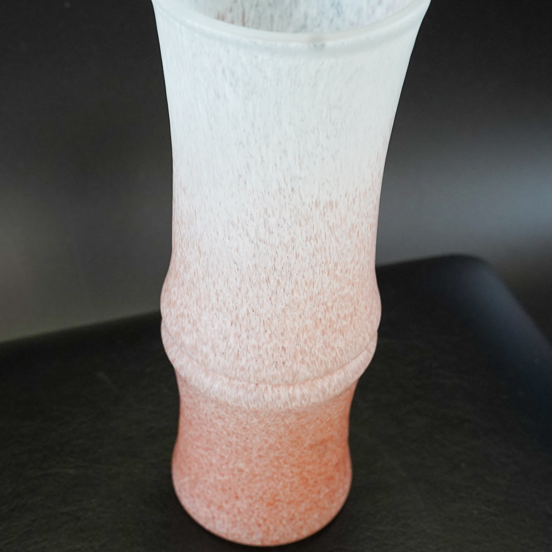 岩田久利 竹型硝子花生「一節」