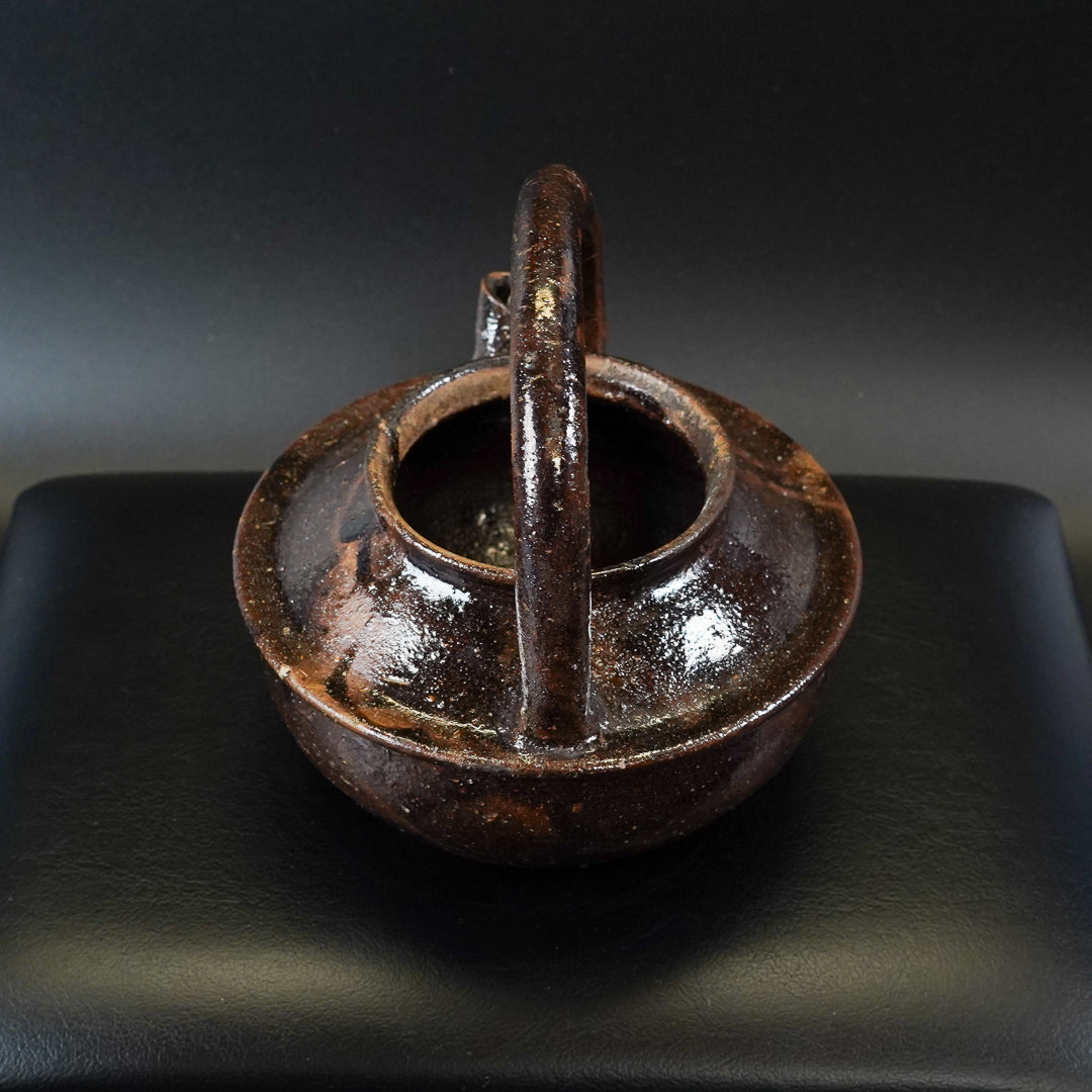 李朝飴釉　水注